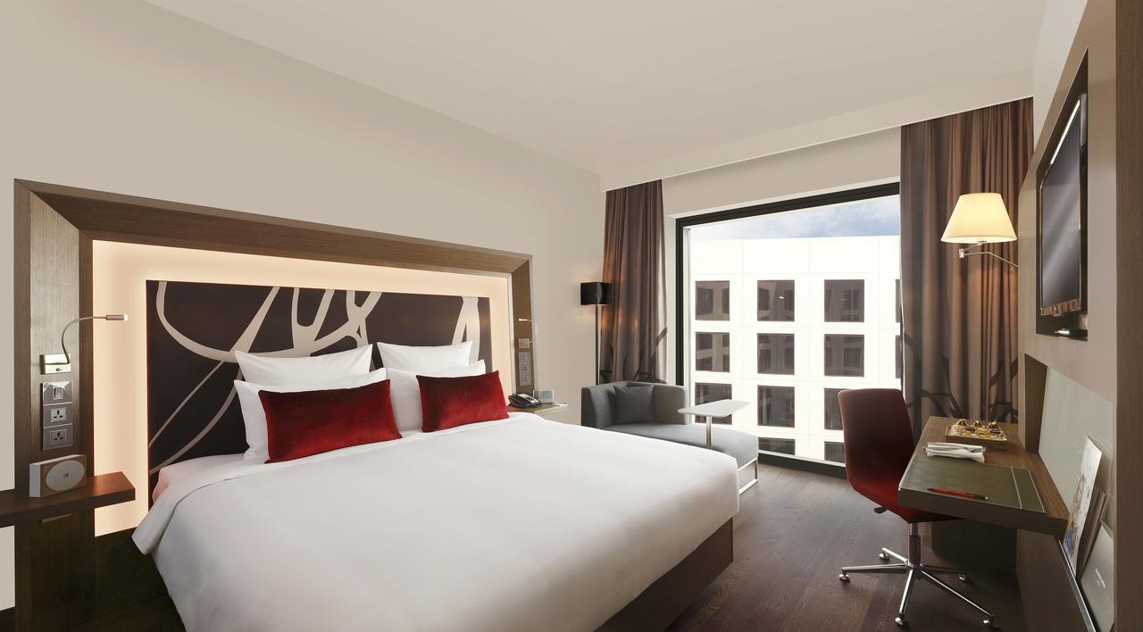Novotel Aerocity Hotel 5*